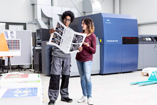 konica-minolta-production-industrial-print-600x400